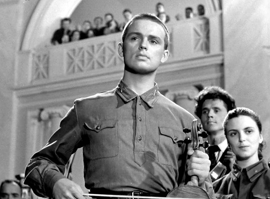Кадр 2 из фильма Ленинградская симфония