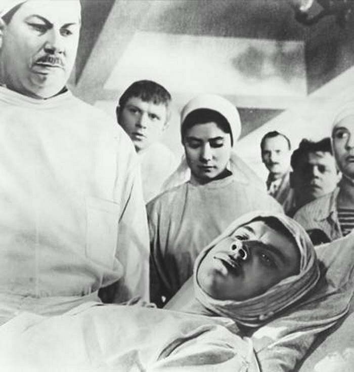 Кадр 12 из фильма Летят журавли