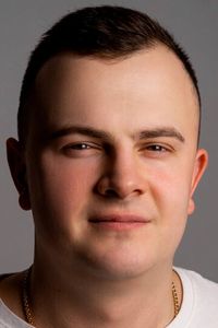 Леонид Поляков