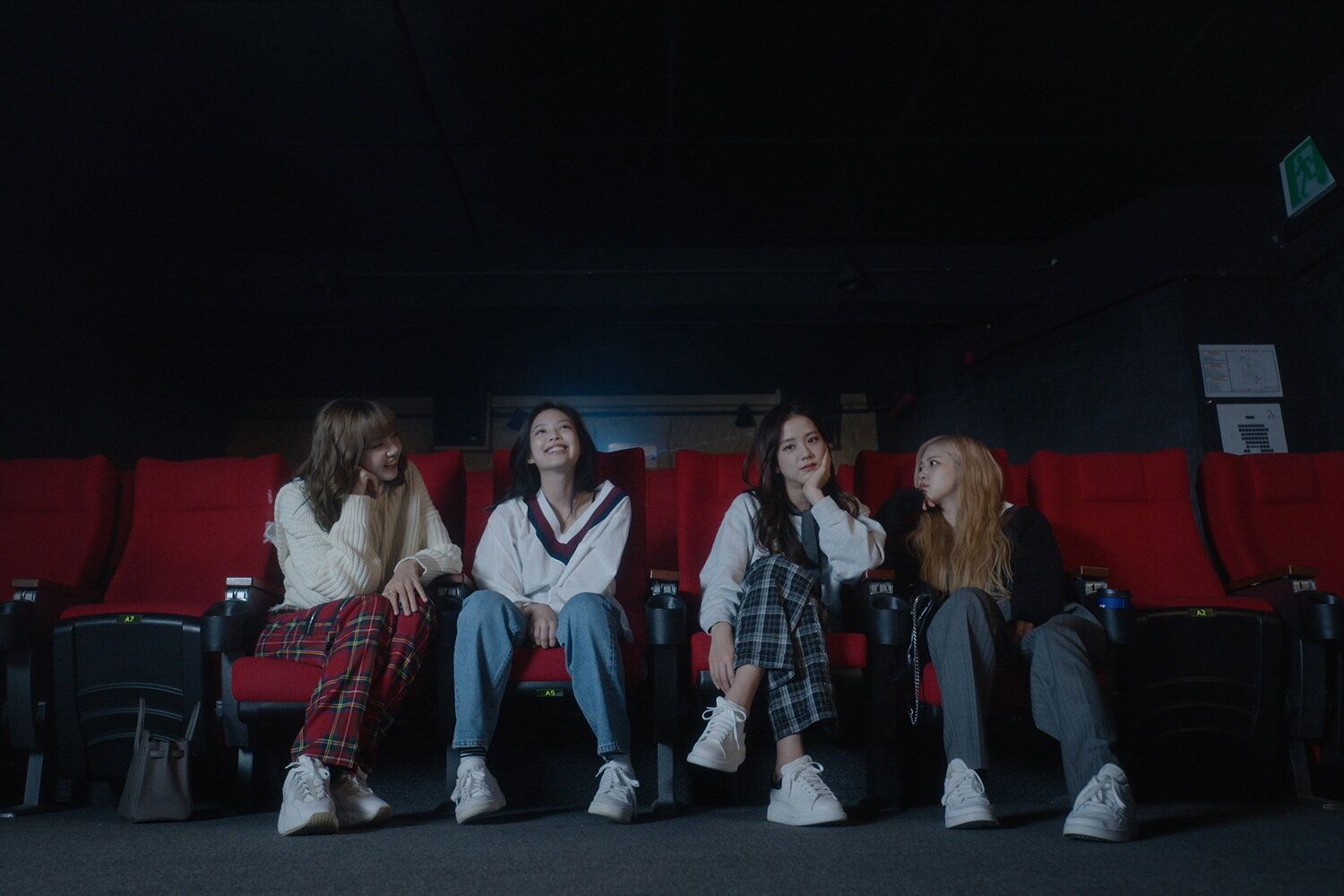 Кадр 4 из фильма Blackpink: Зажги небо