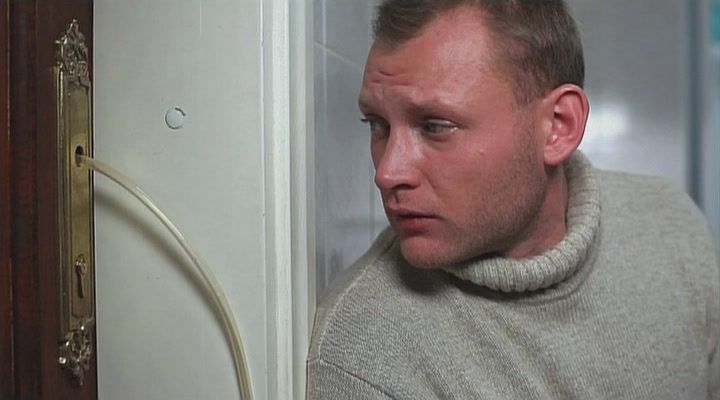 Кадр 2 из фильма Дед Мороз всегда звонит… трижды!