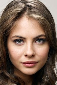 Уилла Холланд