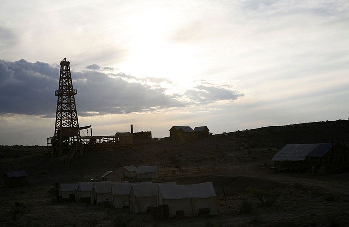 Кадр 3 из фильма Нефть