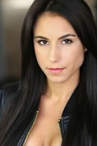 Nicole Dambro