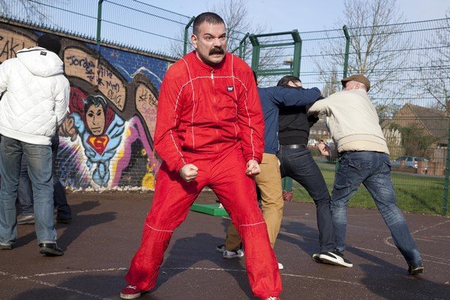 Кадр 5 из фильма Фабрика футбольных хулиганов