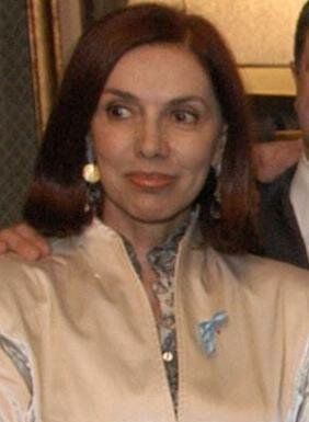Нора Карпена