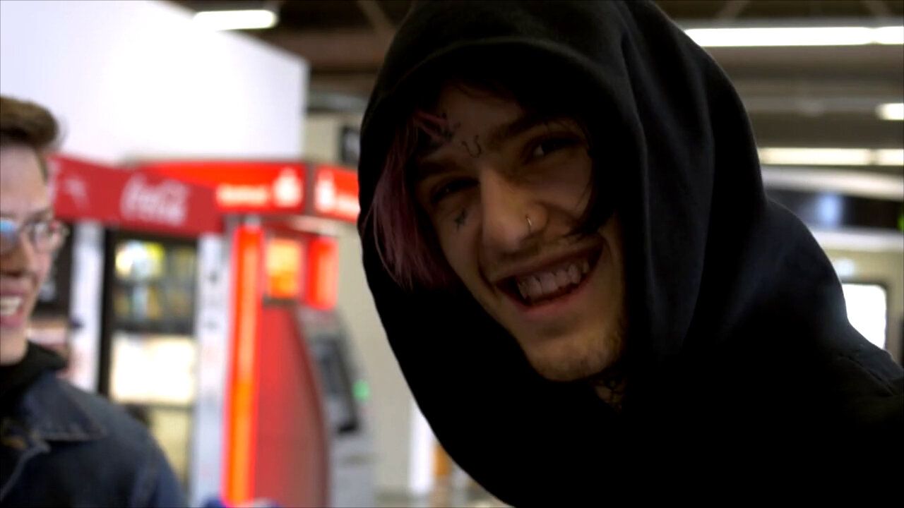 Кадр 2 из фильма Lil Peep: всё для всех