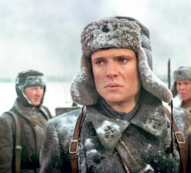Кадр 1 из фильма Горячий снег