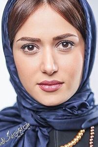Париназ Изадьяр
