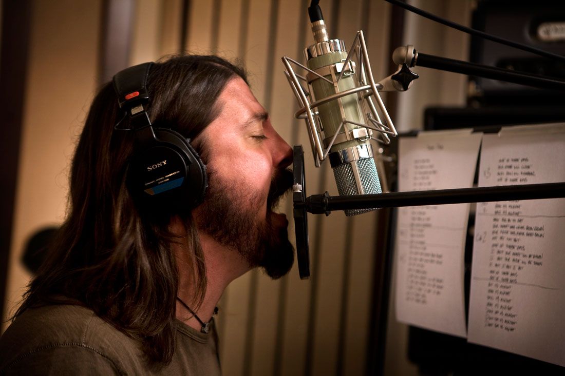 Кадр 1 из фильма Foo Fighters: Назад и обратно