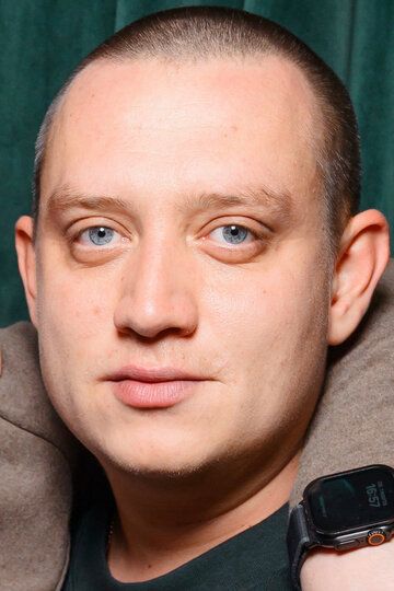 Александр Новиков