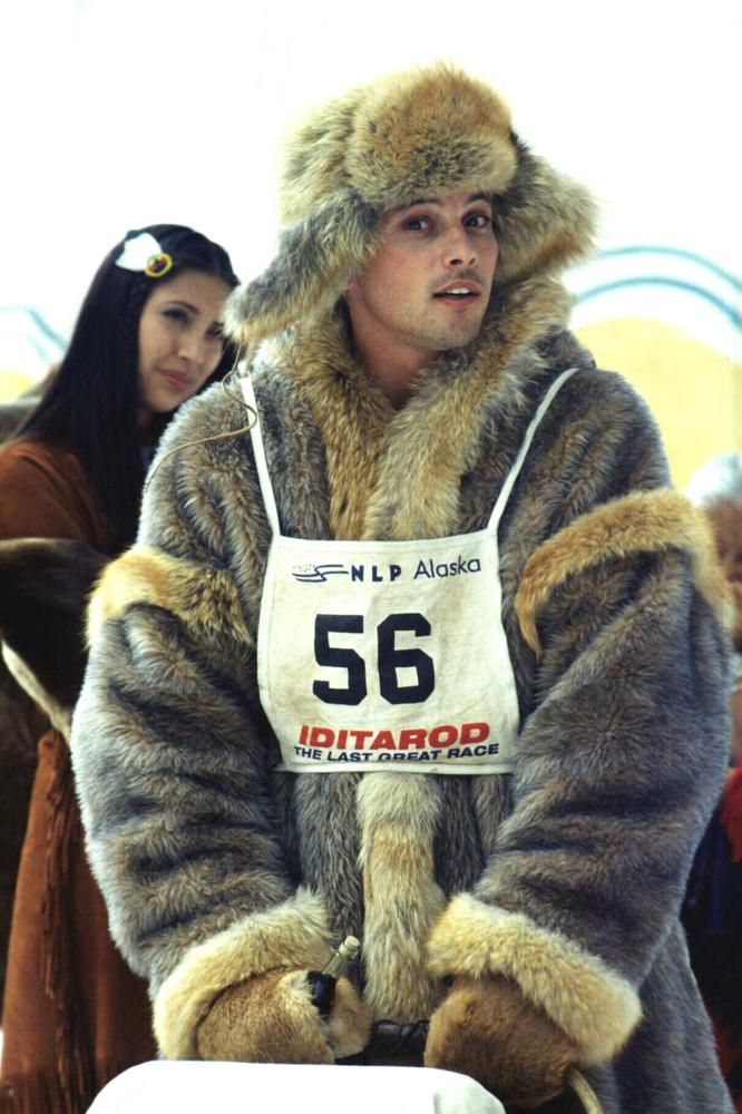 Кадр 3 из фильма Снежный гонщик