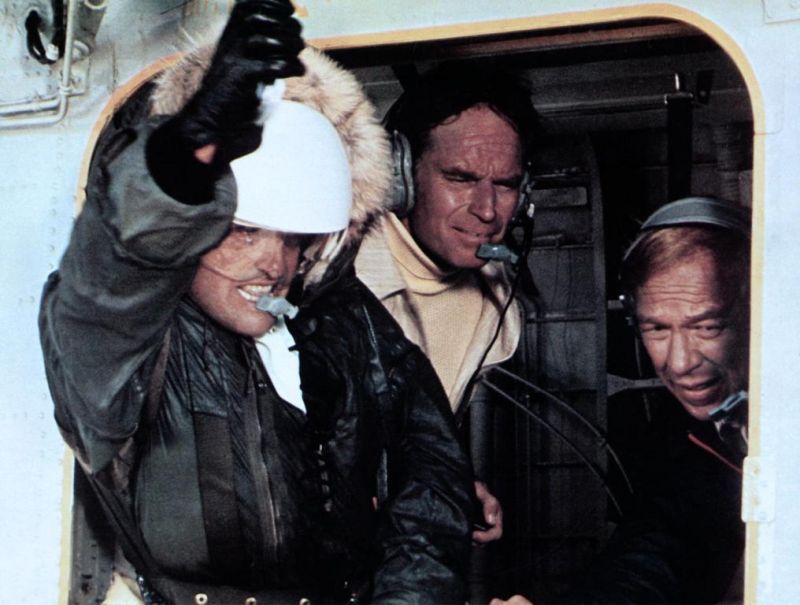 Кадр 3 из фильма Аэропорт 1975