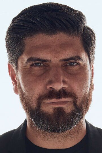 Карен Арутюнов