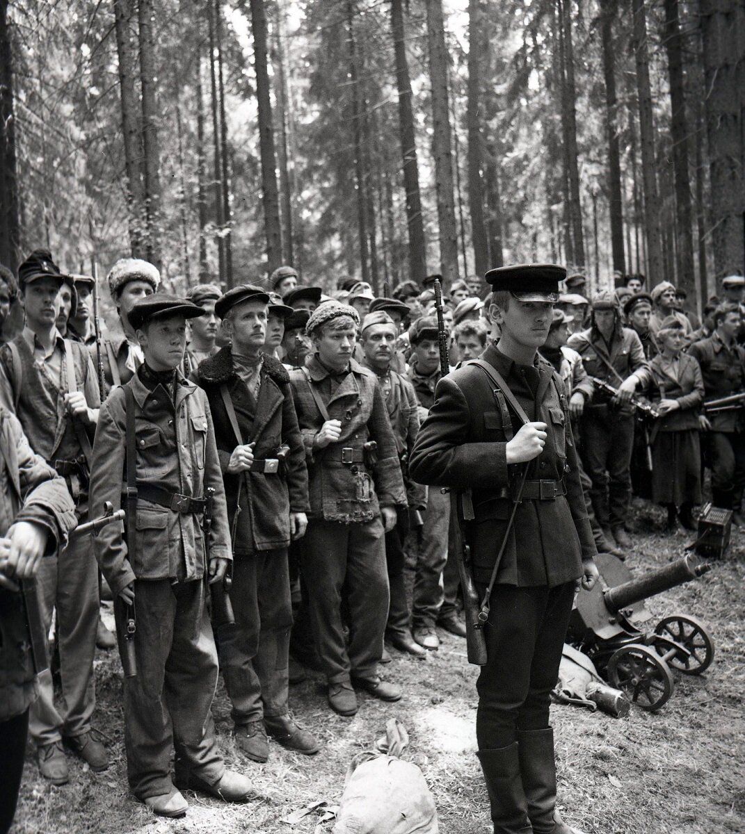 Кадр 11 из фильма Иди и смотри
