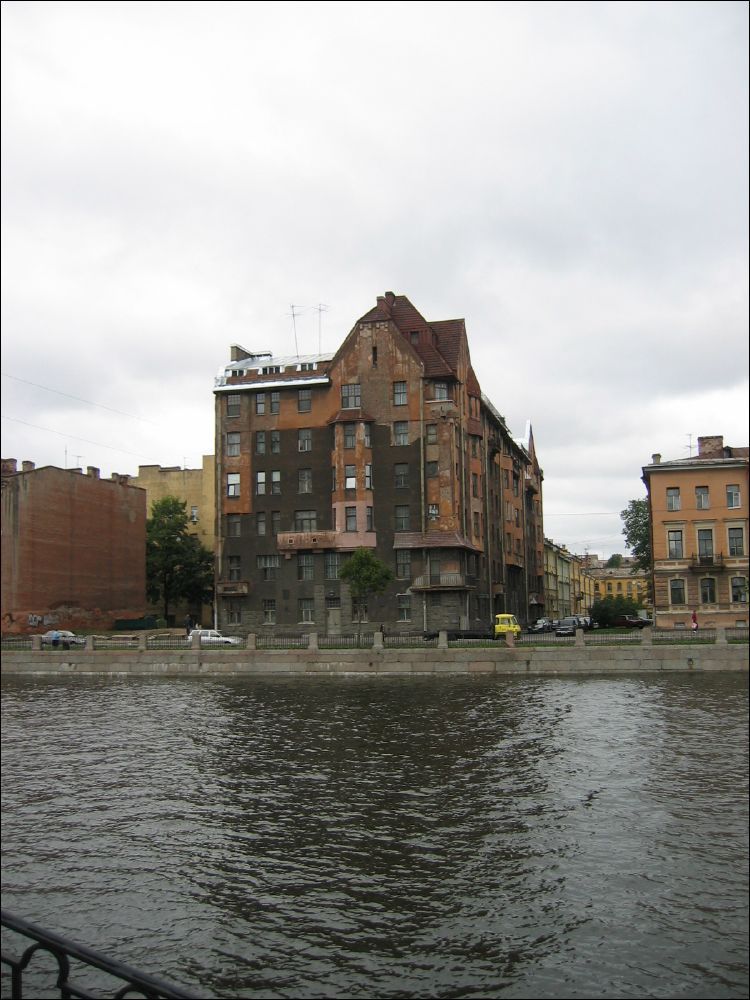 Кадр 2 из фильма Питер FM